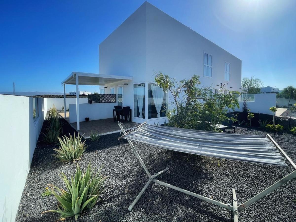 Azur Arts Lanzarote Lofts Apartment Tinajo Ngoại thất bức ảnh