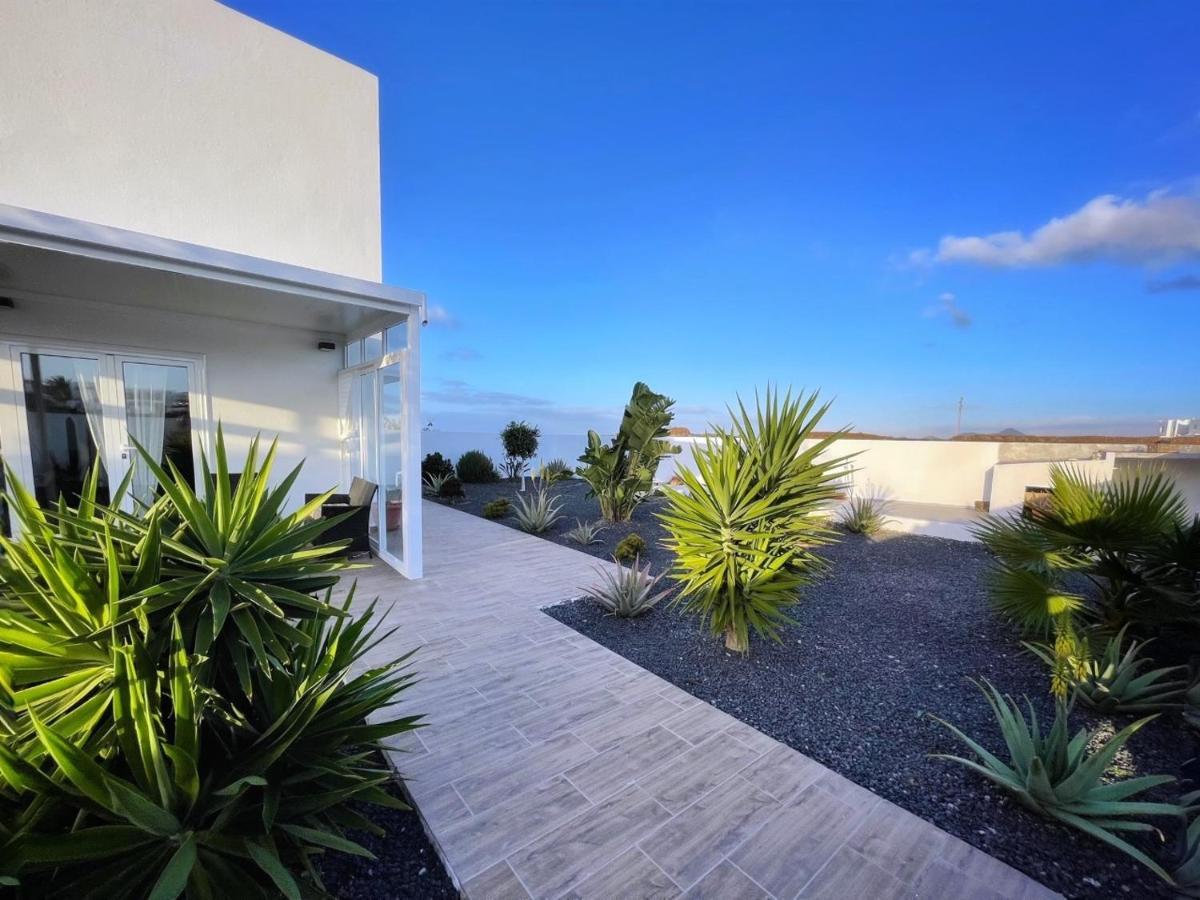 Azur Arts Lanzarote Lofts Apartment Tinajo Ngoại thất bức ảnh