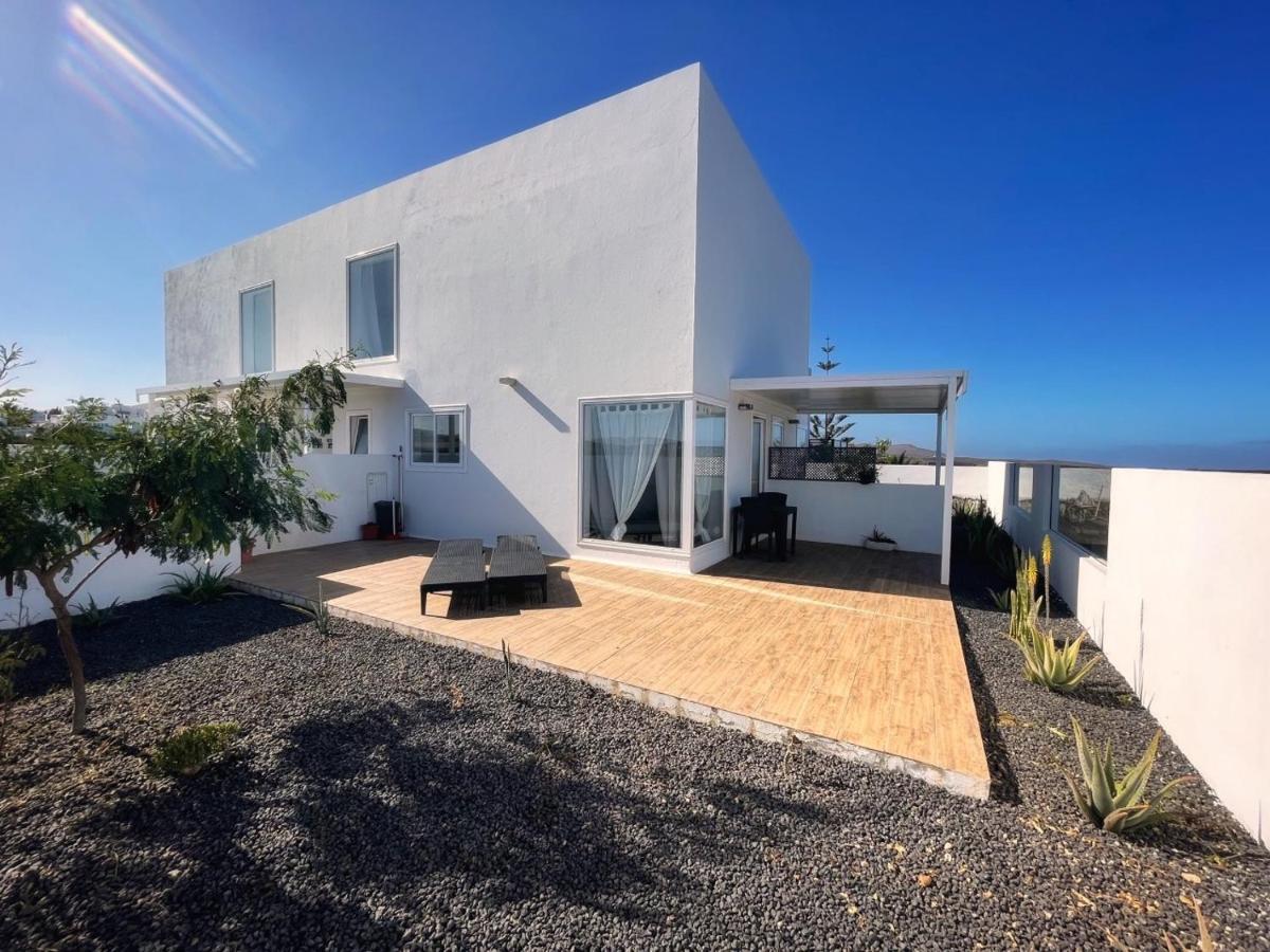 Azur Arts Lanzarote Lofts Apartment Tinajo Ngoại thất bức ảnh
