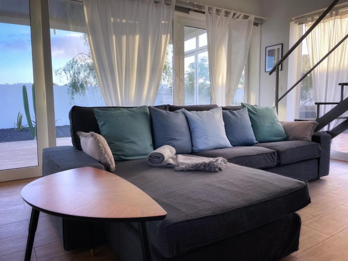 Azur Arts Lanzarote Lofts Apartment Tinajo Ngoại thất bức ảnh