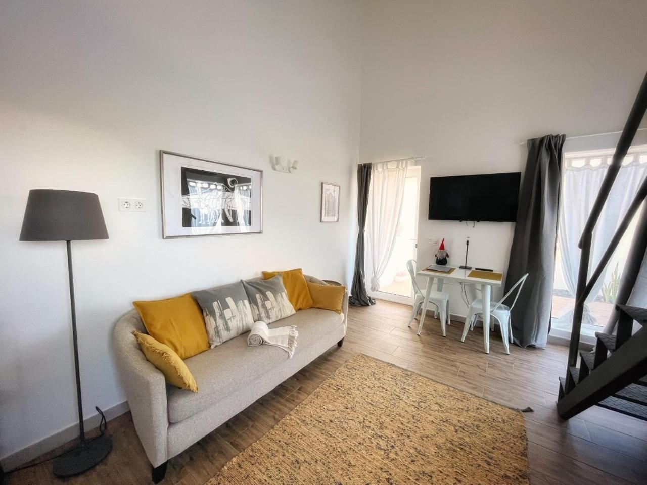 Azur Arts Lanzarote Lofts Apartment Tinajo Phòng bức ảnh